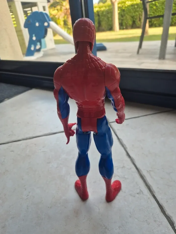 Magnifique figurine Spiderman Marvel - photo numéro 2