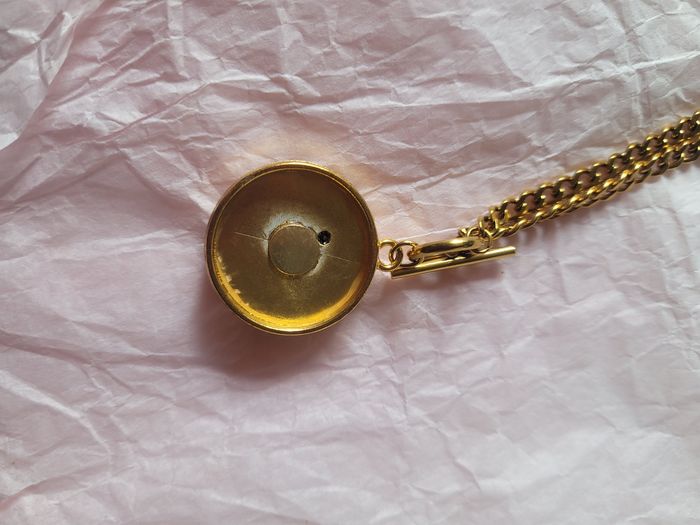 Collier upcyclé avec un joli bouton chiné. - photo numéro 7