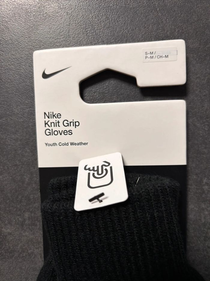Gants Nike tactiles taille S-M Neufs unisex - photo numéro 4