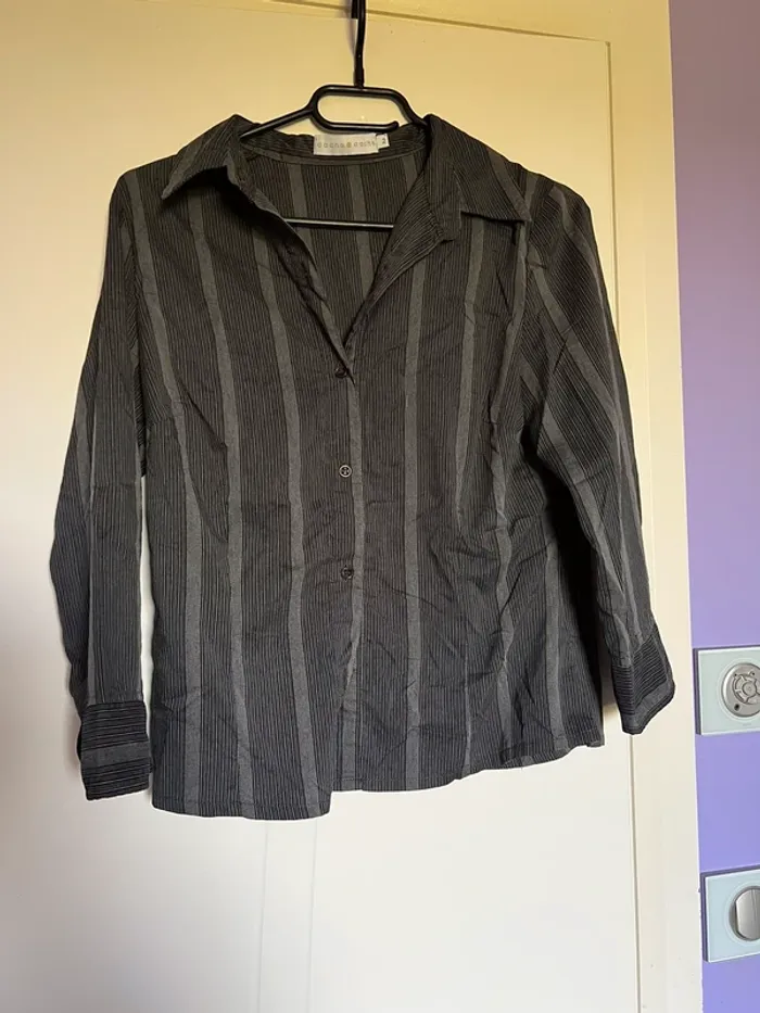 Lot de 17 chemises et tuniques taille 38/40 - photo numéro 12