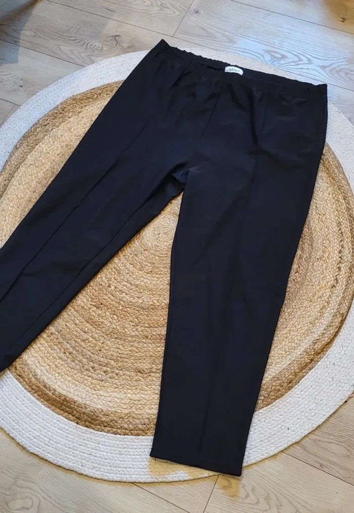 Pantalon noir élégant Afibel taille 54 - Très bon état - photo numéro 2