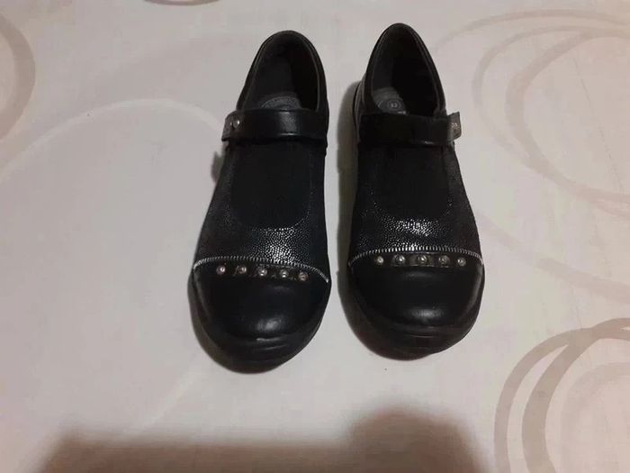 Chaussures fille 👧 bopy taille 32 neuf - photo numéro 2