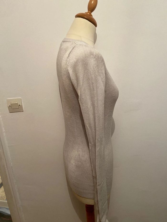 Pull femme col V femme taille XS de marque Jennyfer - photo numéro 2