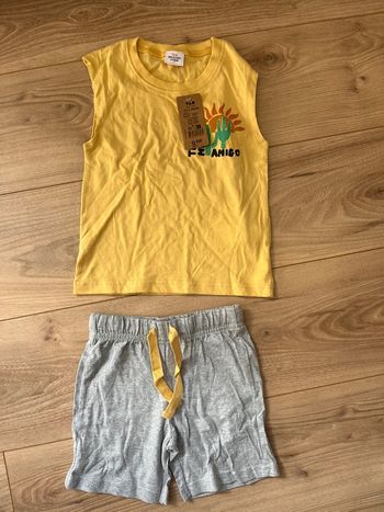 Pyjama tape à l’œil neuf 3 ans