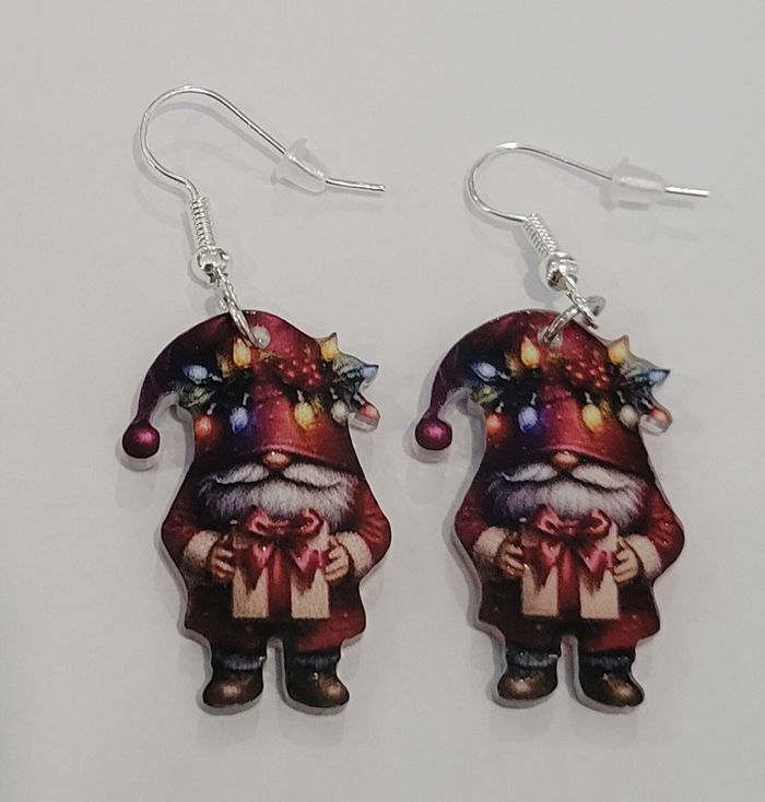BOUCLES D'OREILLES GNOME NOEL ! NEUVE ! MODELE 5 - photo numéro 4