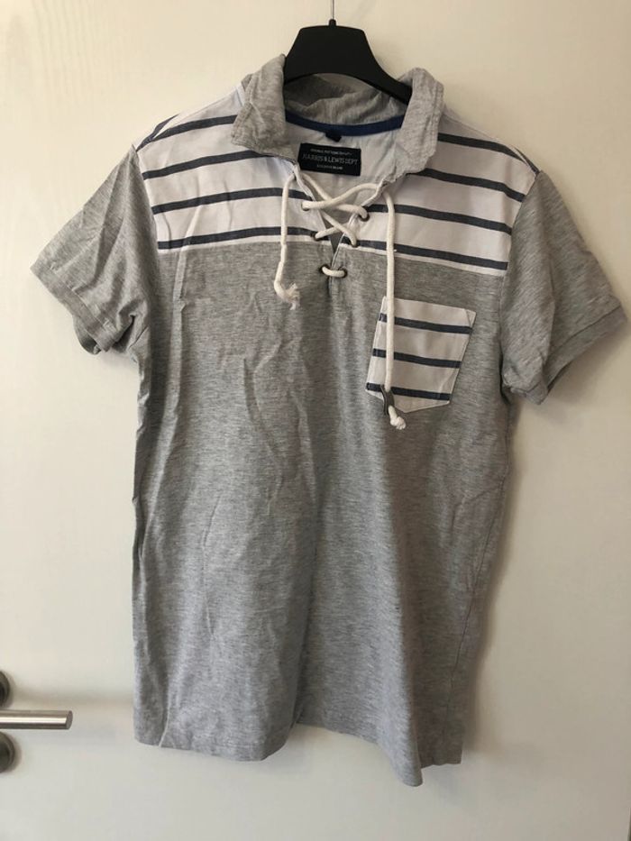 Polo homme, Harris & Lewis