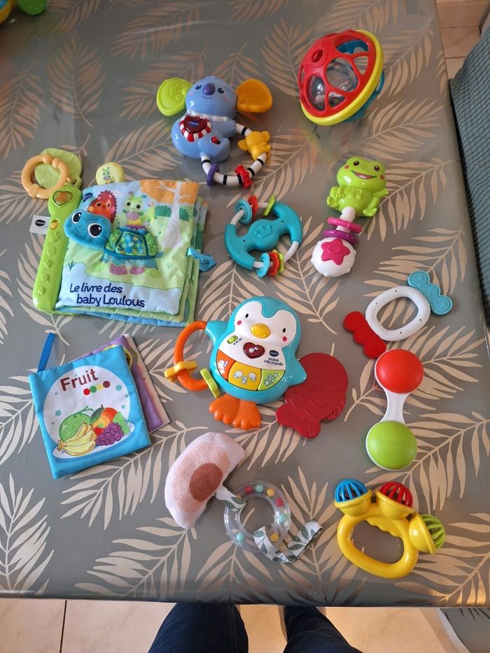 Lot éveil bébé