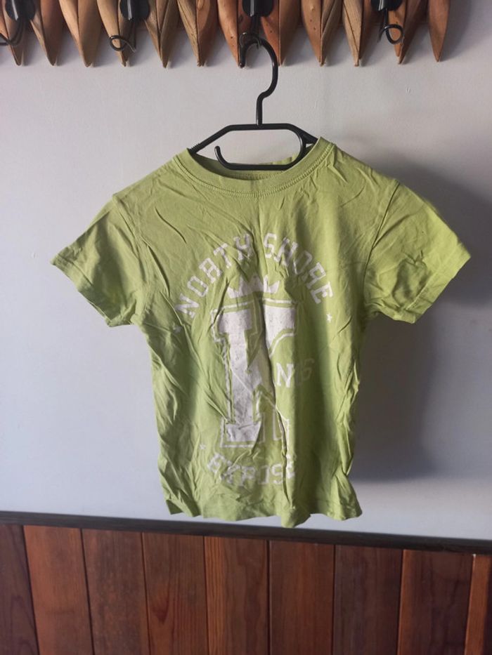 Tee-shirt vert