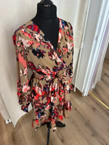 Robe femme robe fluide femme robe kaki femme robe été femme robe automne femme taille 46 taille 48