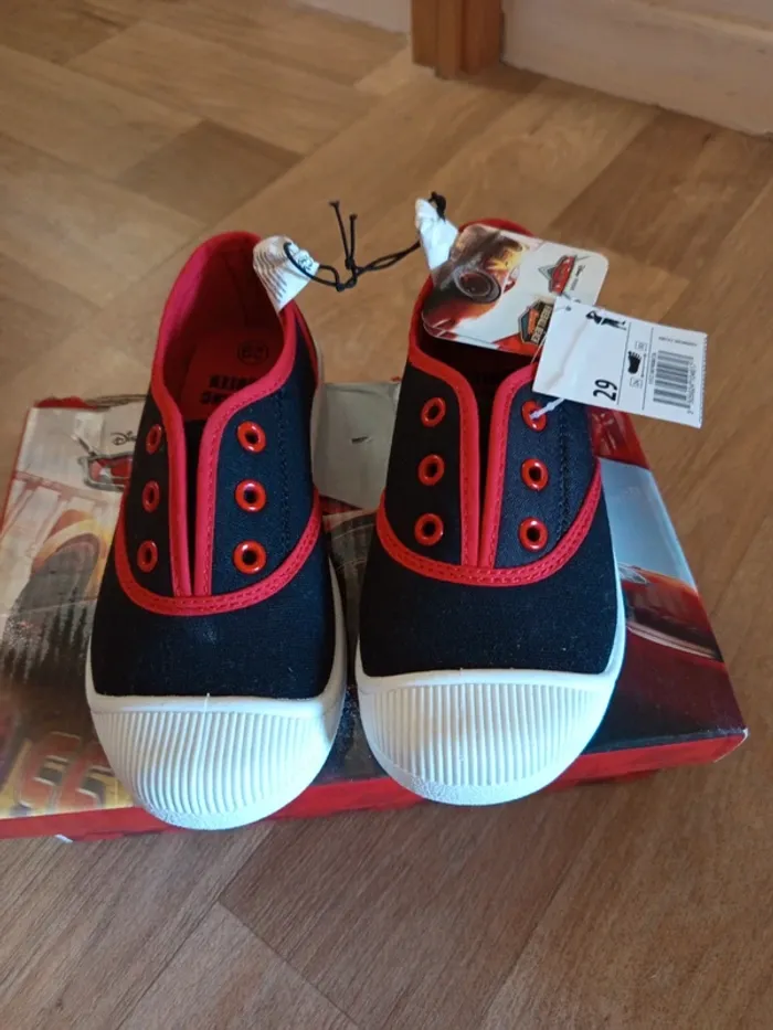 Chaussures garçon Cars T29 neuves - photo numéro 2