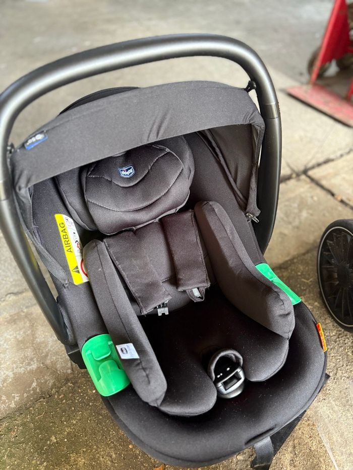 Poussette Chicco - photo numéro 3