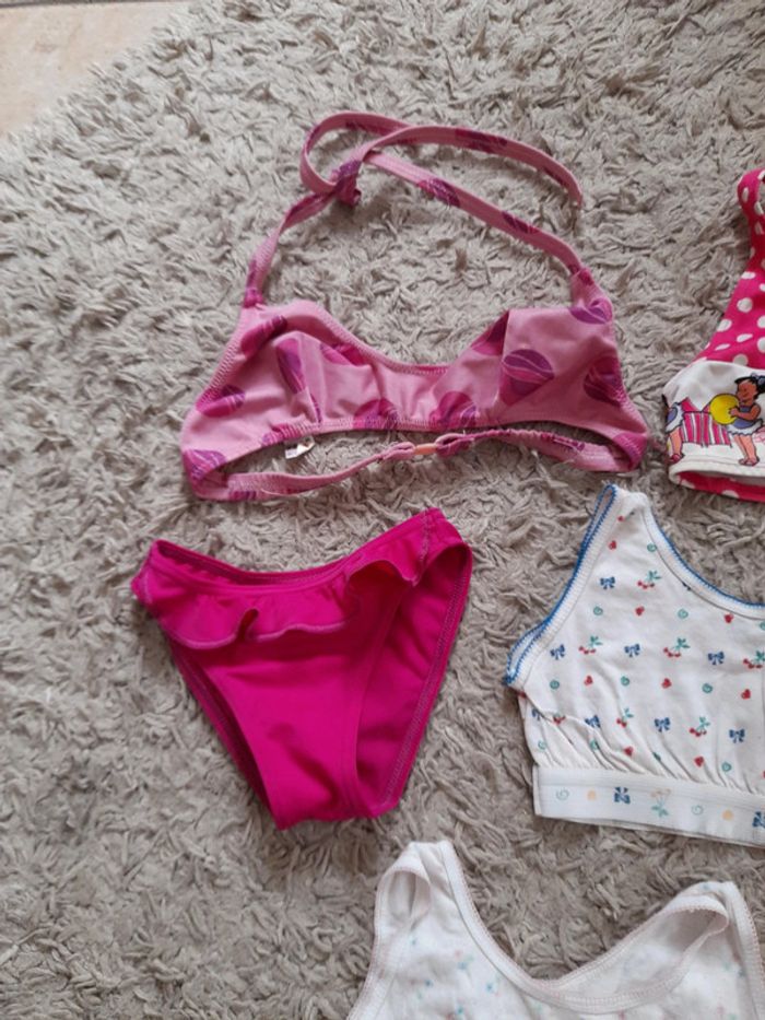🟩Lot brassière. Maillot bain 2/ 3ans - photo numéro 2