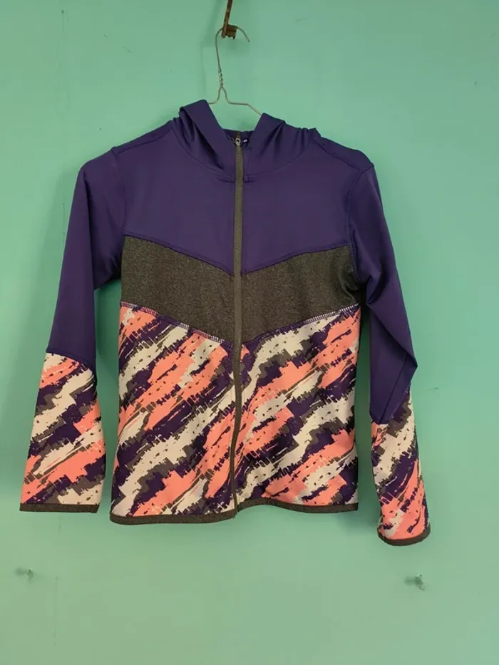 Veste avec capuche sport fille 10 ans