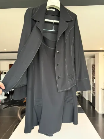 Ensemble tenue veste et jupe Christine Laure