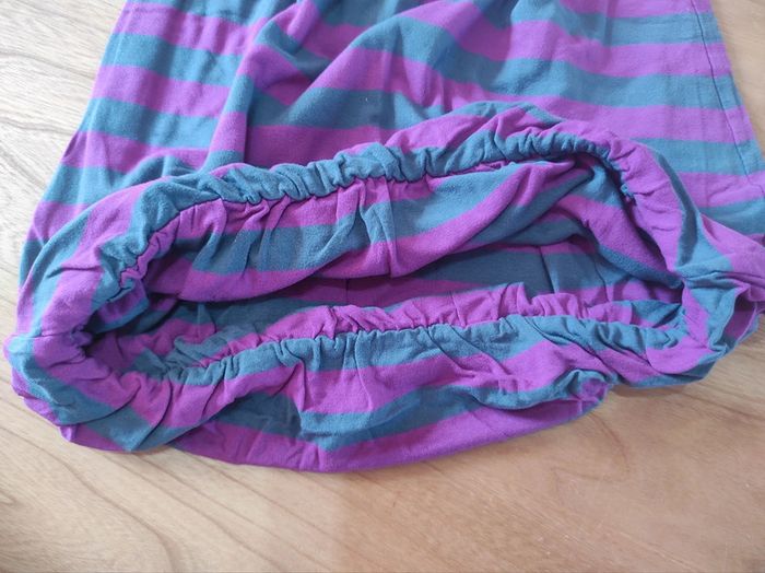 Robe rayée violette grise bouffante en bas - photo numéro 4