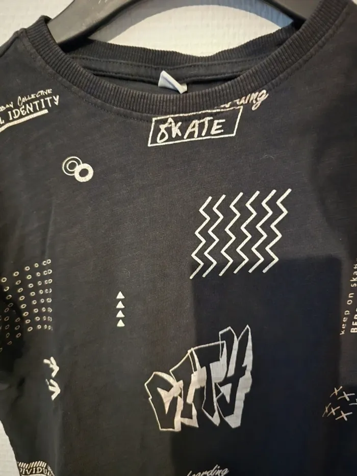 Tee shirt à motif - photo numéro 3