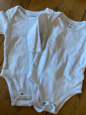 Lot de 2 bodies blancs manches longues Kitchoun 6 mois