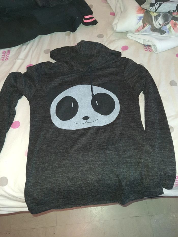 Sweat fin à capuche taille s