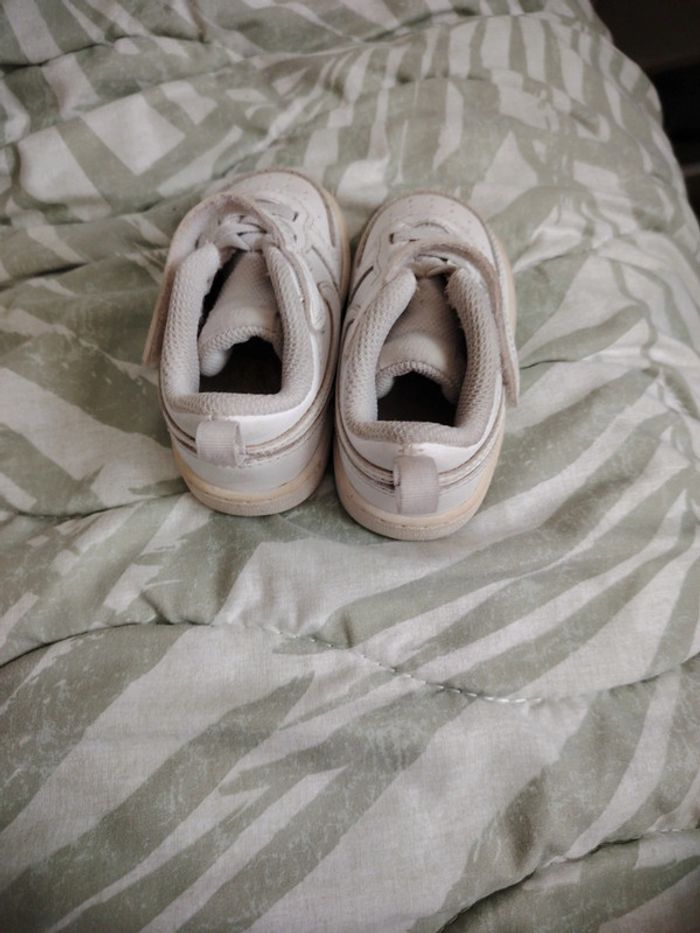 Chaussure Nike enfant - photo numéro 3