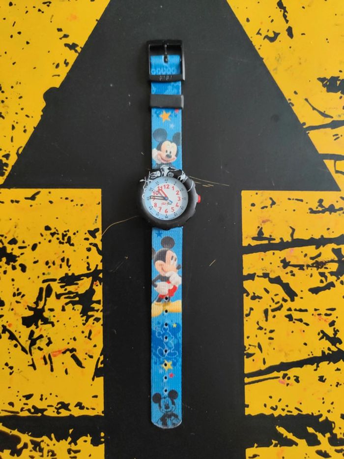 Montre flikflak Disney Mickey - photo numéro 1