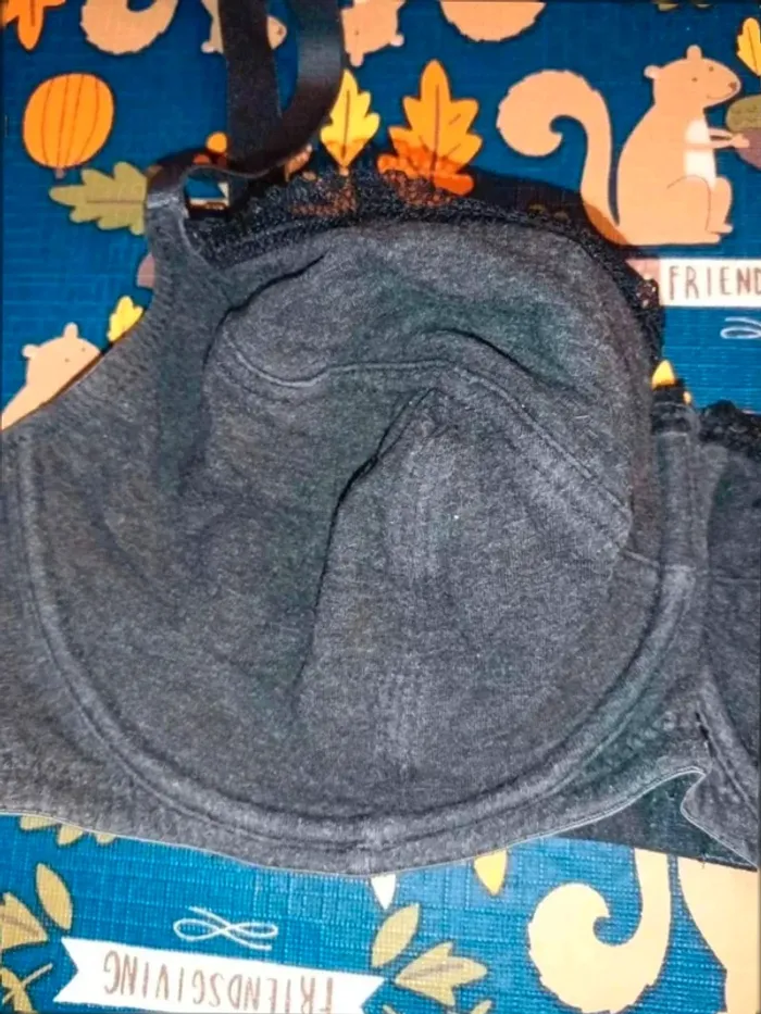 Soutien-gorge  bon  état Kiabi  taille  95D - photo numéro 3