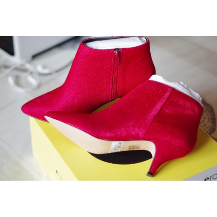BOTTINES & LOW BOOTS À TALONS Eram - Taille 39 FR - photo numéro 2