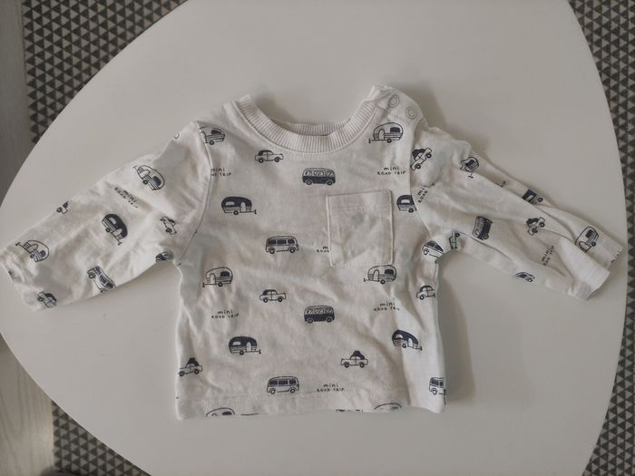 Tee shirt Kiabi 1 mois