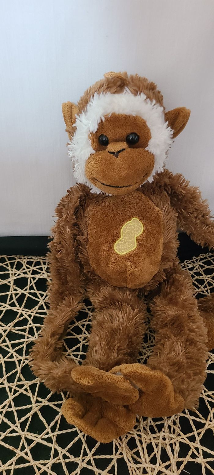 Peluche  singe GIPSY marron cacahuète 40 cm - photo numéro 2