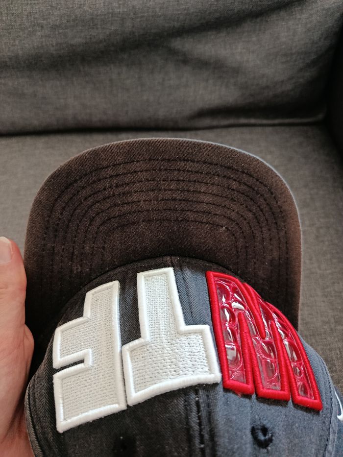 Casquette - photo numéro 3