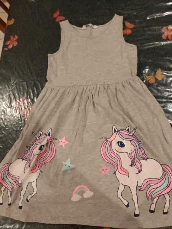 Robe 8 10 ans hm licorne