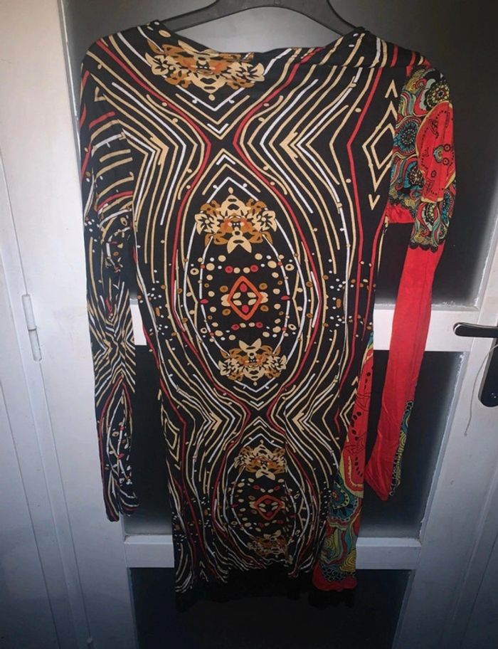 Jolie robe taille m - photo numéro 2