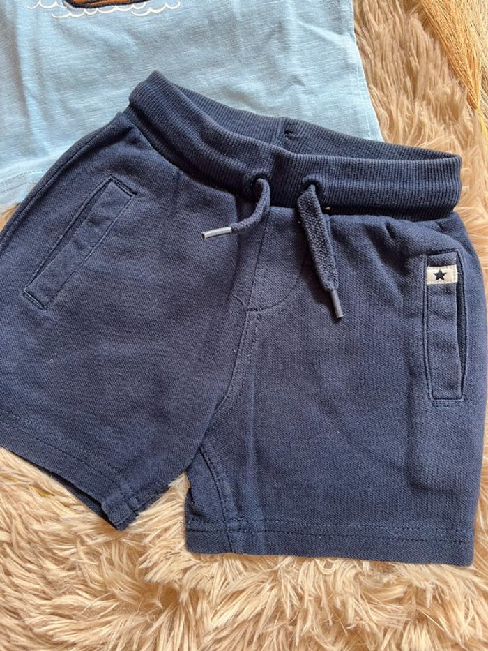 T-shirt + short - photo numéro 3