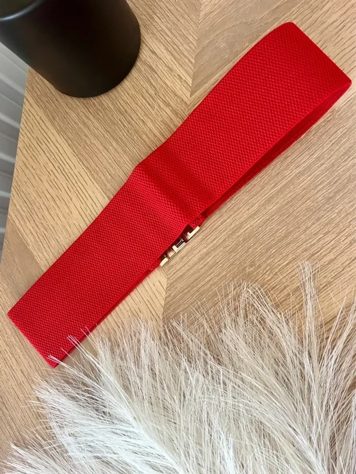 Superbe ceinture large rouge et doré neuf - photo numéro 5