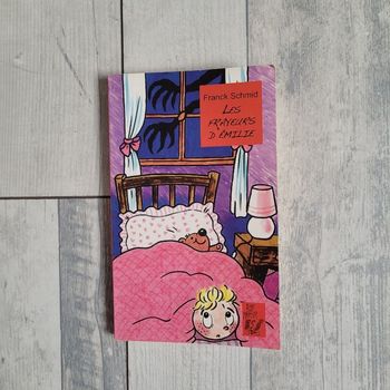 Livre Les frayeurs d'Emilie (+ 8ans)