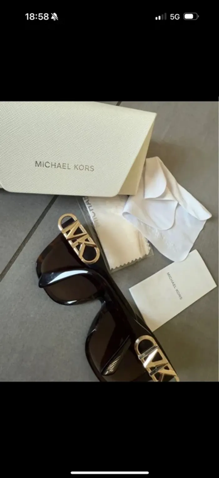Lunette de soleil michael kors original taille S - photo numéro 3