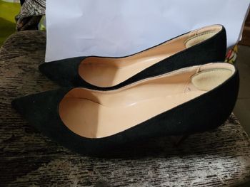 Escarpins velours taille 40  talons 9 cm