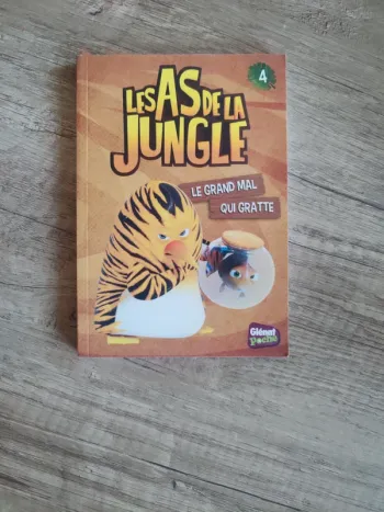 Livre pour enfants "les as de la jungle" numéro 4 "le grand mal qui gratte"