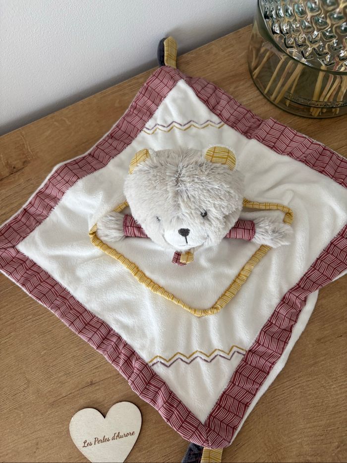 Doudou ours grelot - photo numéro 3