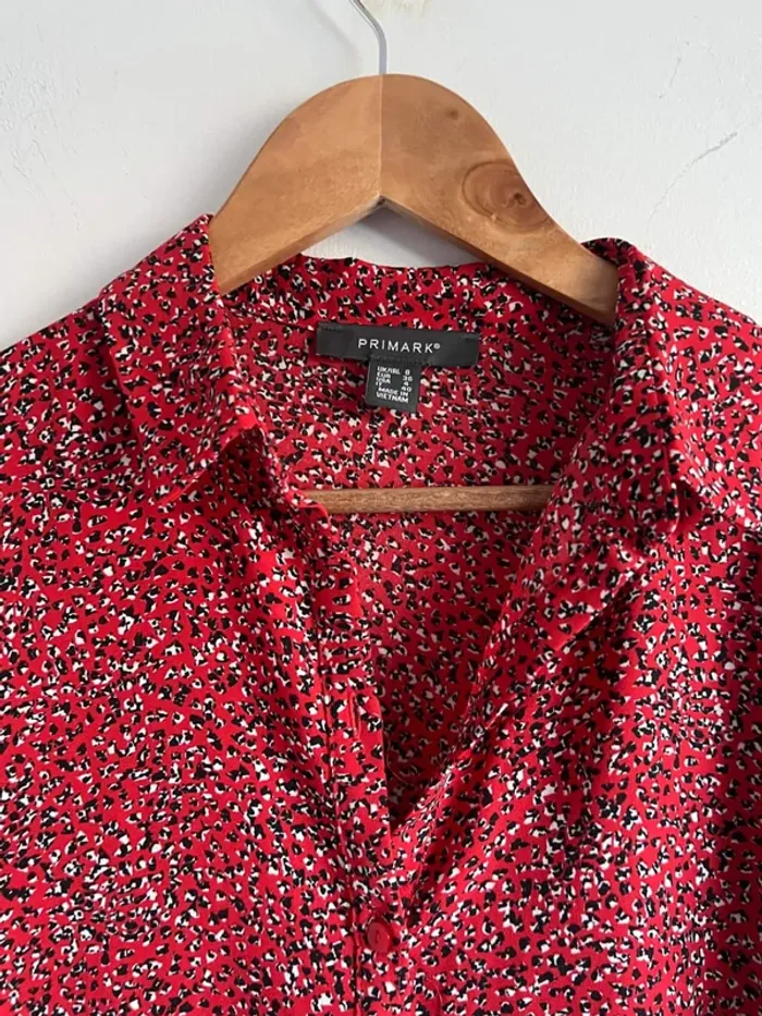 Blouse rouge fleurie Primark - photo numéro 3