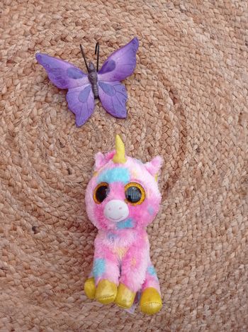 Peluche licorne