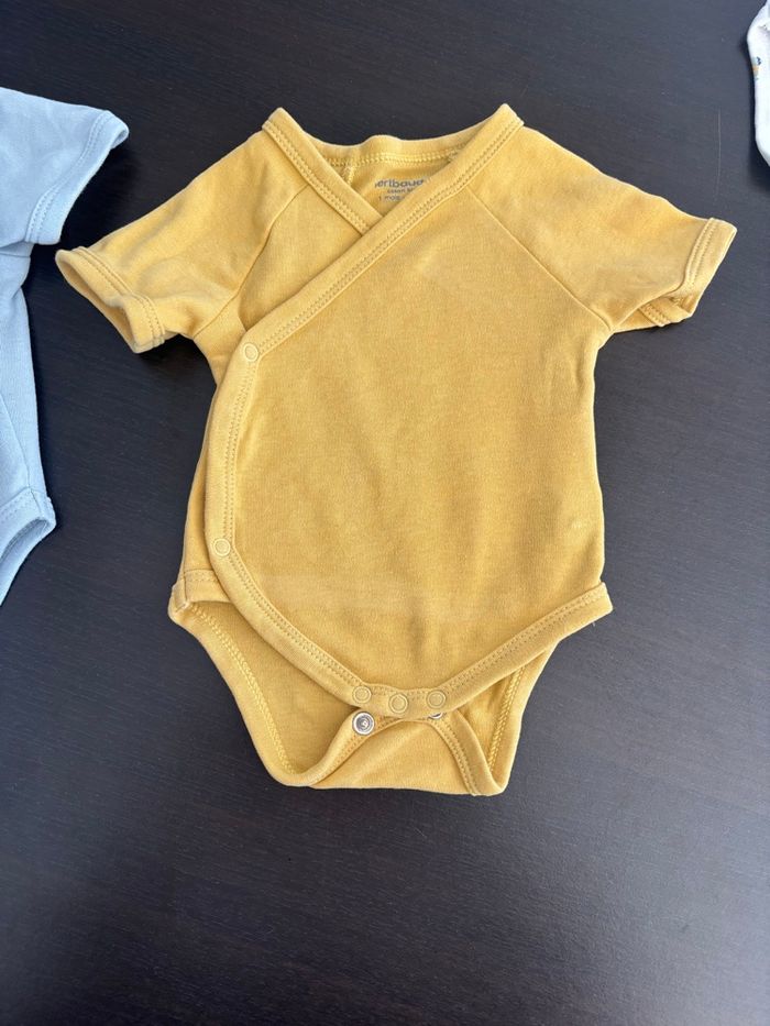 Lot 3 body - photo numéro 2