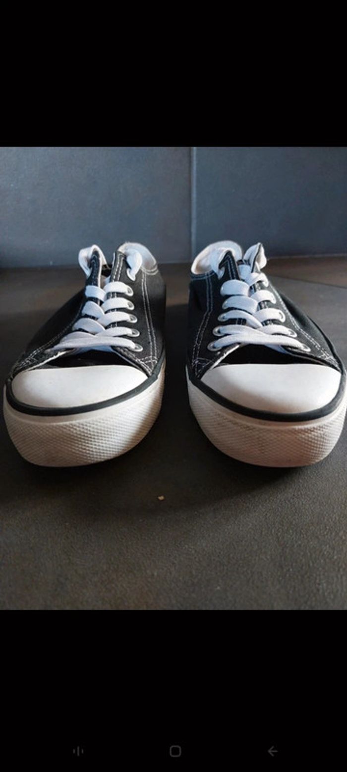 Baskets noire en toile - photo numéro 2