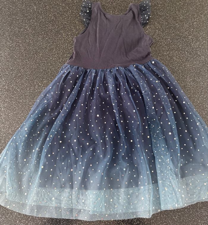 Disney - robe la Reine des neiges 6 ans - photo numéro 4