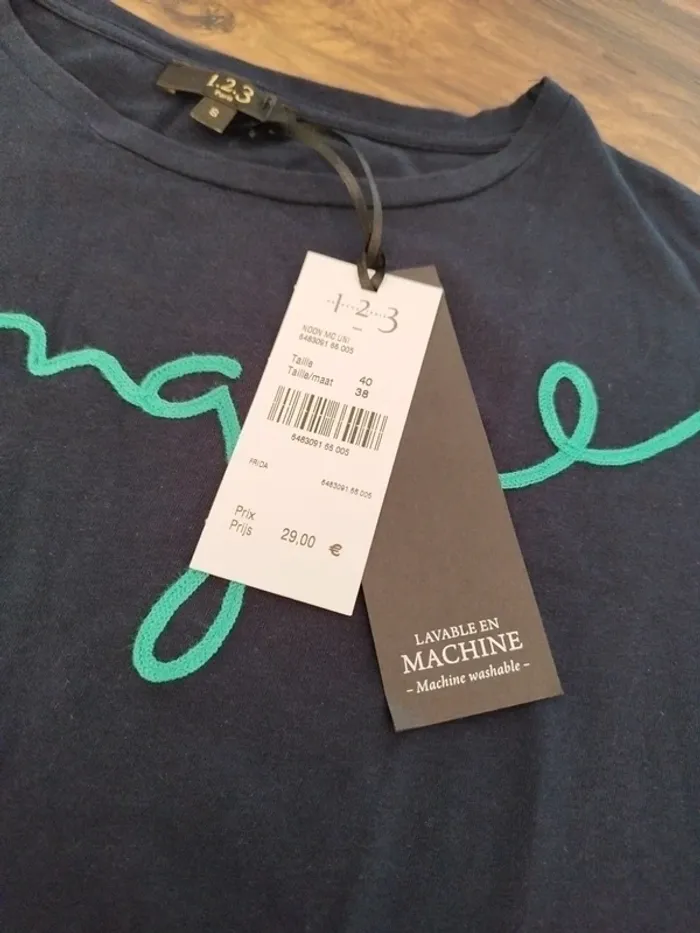 Tee-shirt 123 neuf - Taille S - photo numéro 6