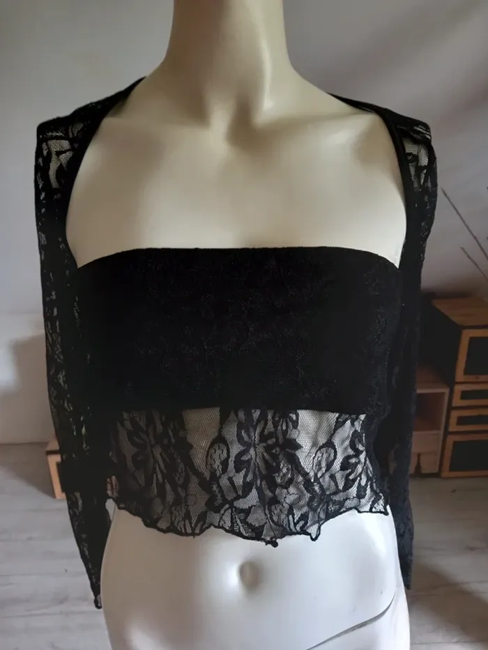 Joli haut sexy taille 36 - photo numéro 2