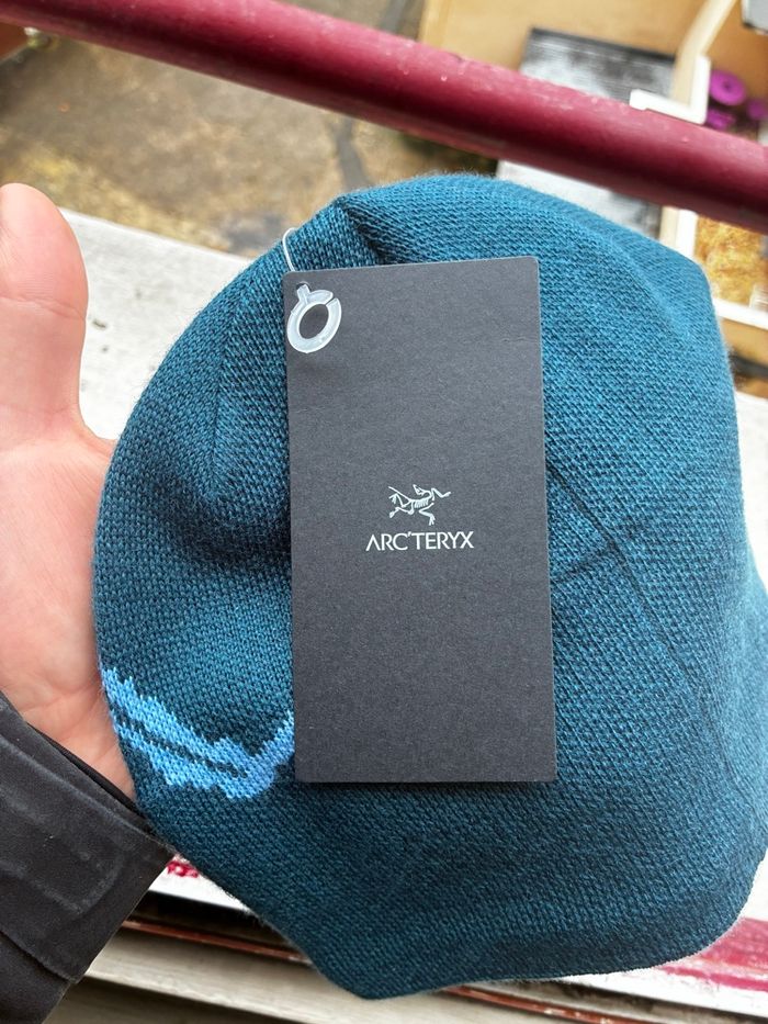 Bonnet Beard Head Nightscape / Glacial - photo numéro 6