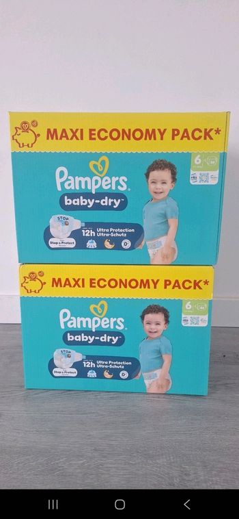 2 paquets de couches pampers taille 6 neuf