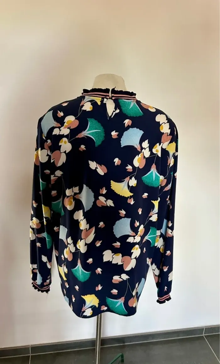 Magnifique blouse col roulé Essentiel 42 - photo numéro 5
