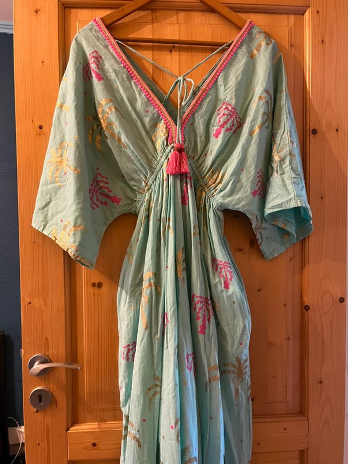 Robe longue neuve - photo numéro 5