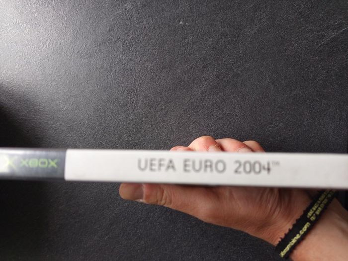 Microsoft - Xbox - UEFA Euro 2004 - photo numéro 3